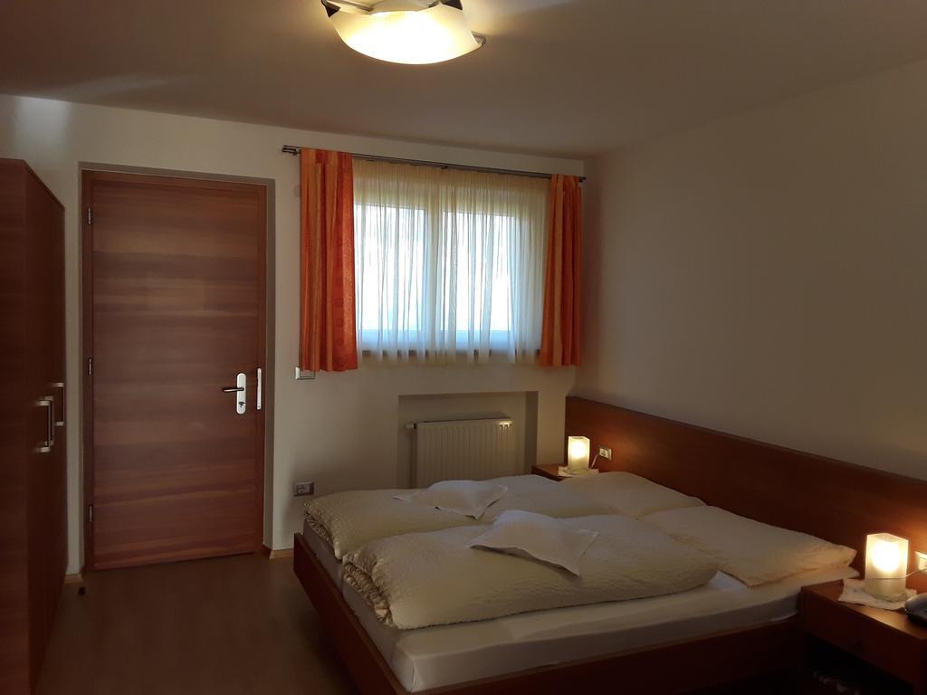 טירולו Hotel Haselried מראה חיצוני תמונה