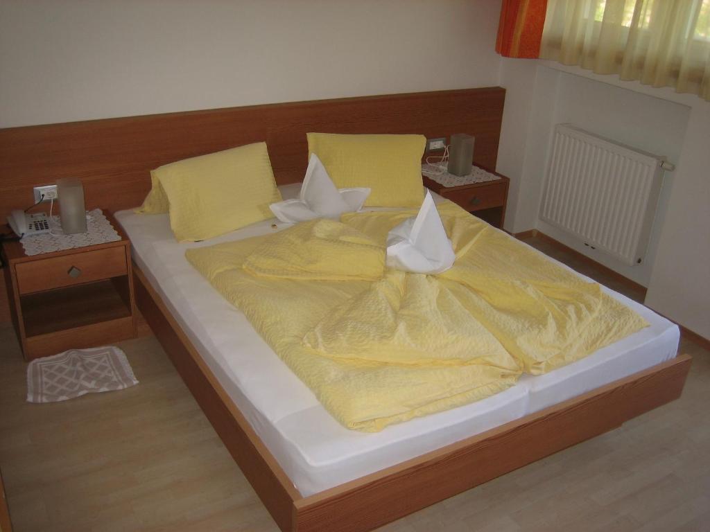 טירולו Hotel Haselried מראה חיצוני תמונה